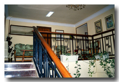 Hostal El Centro: distribuidor planta alta